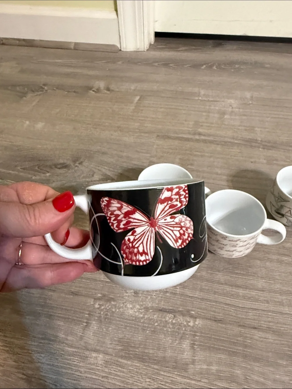 Pier 1 Imports Ceramic Stacking Mugs - Be Still My Beating Heart Rack Set of 4